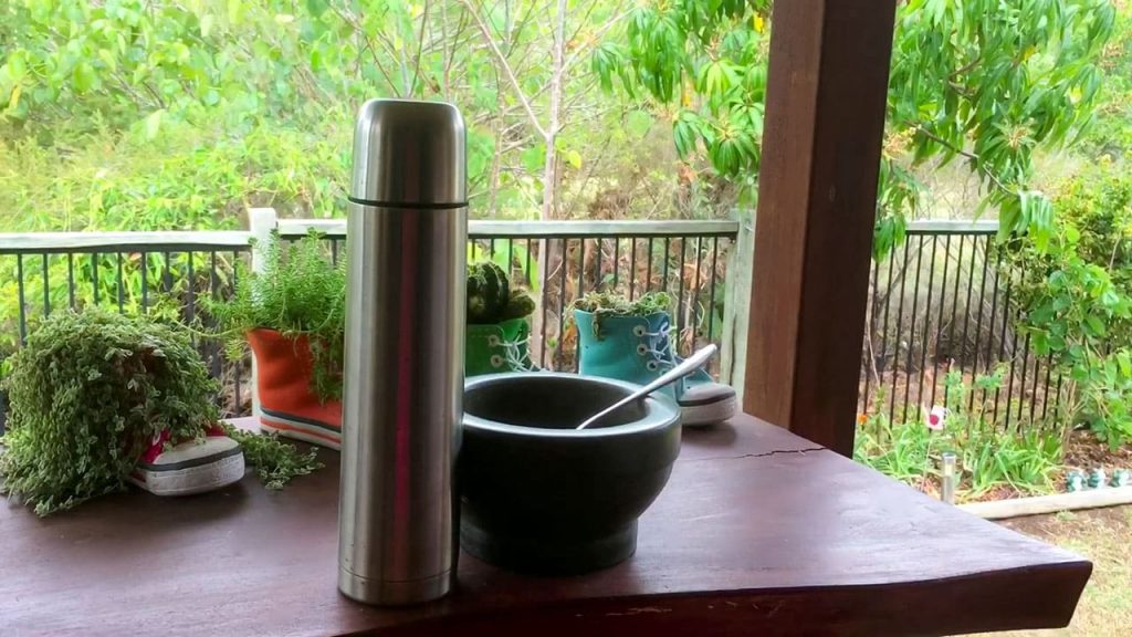 How to Get Coffee Smell out of a Thermos EatDrinkRabbit